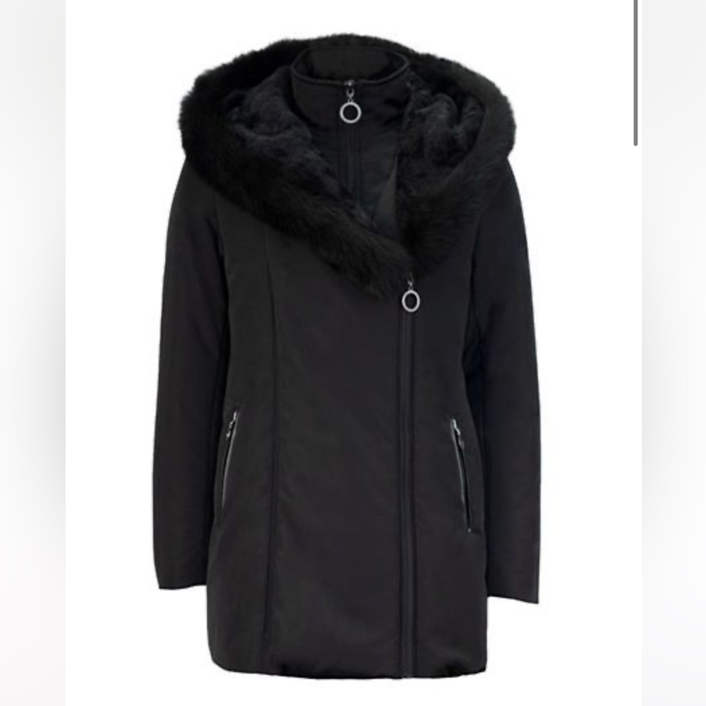 Bianca Nygård Cashmere Coat with Saga Fur